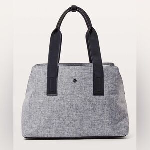 Lululemon Go Getter Bag